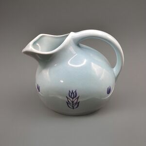 Blue Vintage‎ USA Pottery Farmhouse Tilt Ball Pitcher w/ Ice Lip- 6.5" Tall
